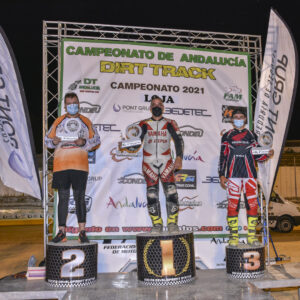 DIRT TRACK 2021: Intensa velada la vivida en Loja