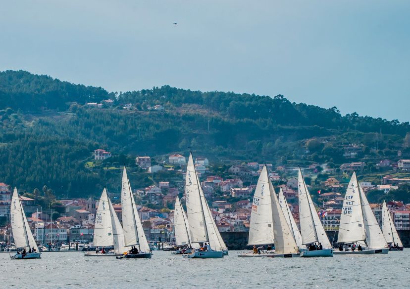 El malagueño Carlos Llamas, entrenador olímpico, preparará la flota de J80 de Baiona para el mundial 2023 carlos llamas - El malagueño Carlos Llamas, entrenador olímpico, preparará la flota de J80 de Baiona para el mundial 2023