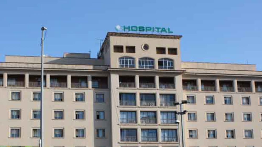 22 profesionales del Hospital Universitario de Málaga, positivos tras la cena de Navidad profesionales hospital - 22 profesionales del Hospital Universitario de Málaga, positivos tras la cena de Navidad