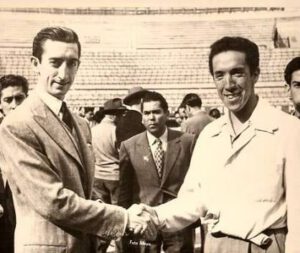 Manolete, “El Monstruo” de Linares obtiene triunfo y sangre