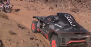 Declaraciones de Sainz en el día de descanso "Este Dakar es de conducción cero"