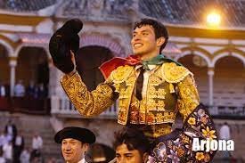 Isaac Fonseca conquista la Maestranza de Sevilla
