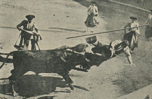 El 7 de febrero de 1928, se dictó la Real Orden número 127