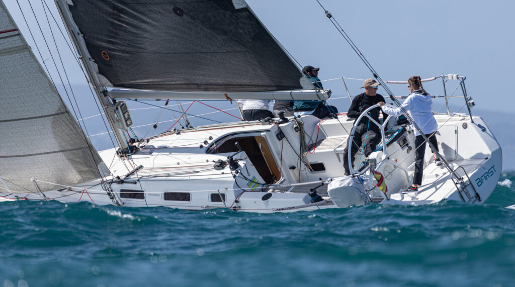 El Trofeo Noli se estrena con buen viento y dos regatas rápidas trofeo noli - El Trofeo Noli se estrena con buen viento y dos regatas rápidas