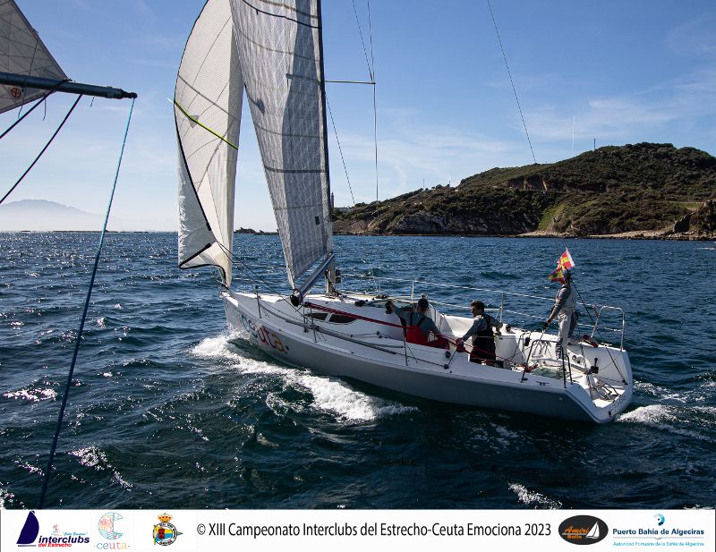 37 barcos se dan cita en la 2ª Prueba del Campeonato Interclubs del Estrecho-Ceuta Emociona