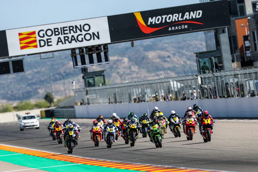 Rachas de espectáculo en el España Superbike rachas espect - Rachas de espectáculo en el España Superbike