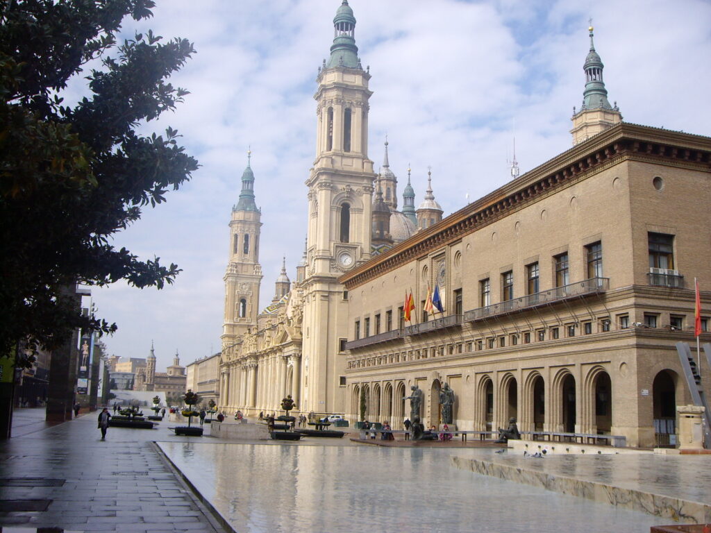 zaragoza rally - El FIM Rally 2023 llega a Zaragoza con más de 1.000 participantes