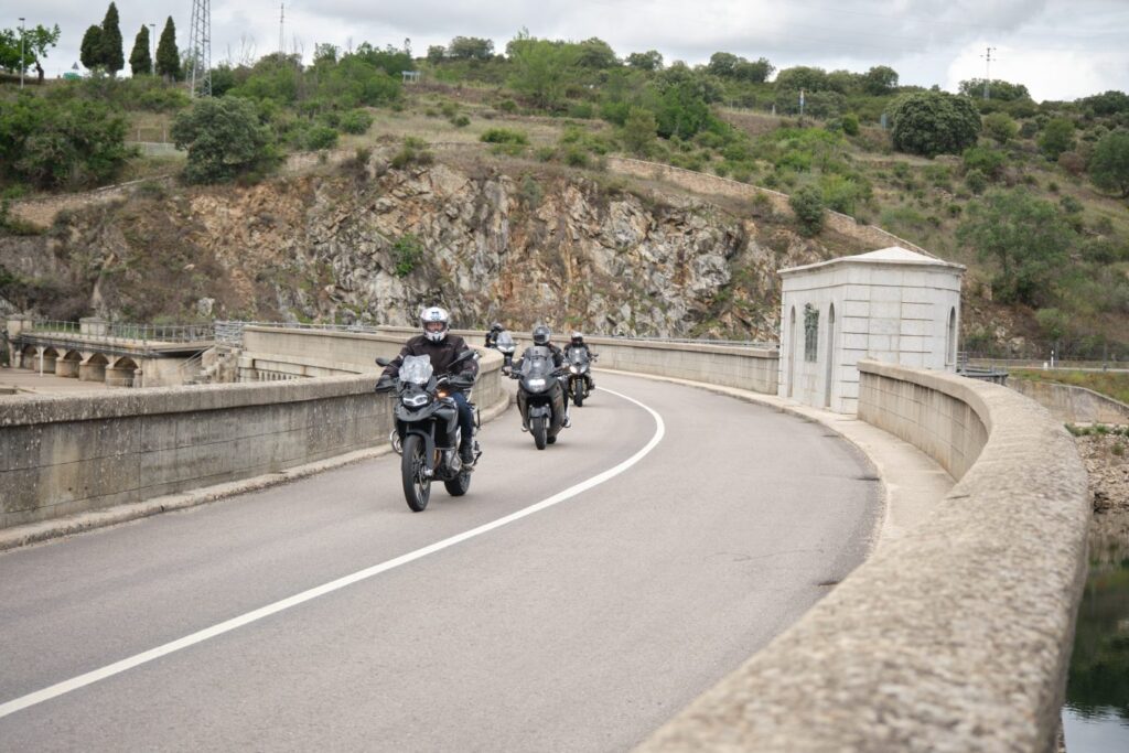 ruta centenario - Mototurismo: exitazo de la Ruta del Centenario por la Comunidad de Madrid