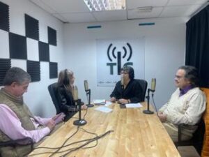 "La fiesta de la mesa" Un libro necesario - Pablo Barrón
