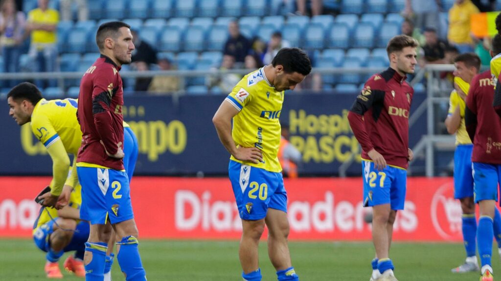 El Cádiz desciende a Segunda desciende segunda - El Cádiz desciende a Segunda