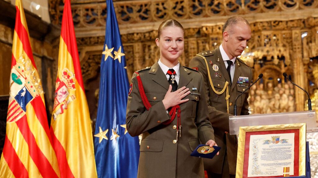 Leonor ha recibido el homenaje de las instituciones aragonesas recibido comunidad - Leonor ha recibido el homenaje de las instituciones aragonesas