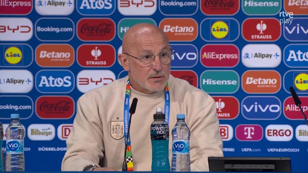 albania espa - De la Fuente: «Nos jugamos mucho contra Albania»