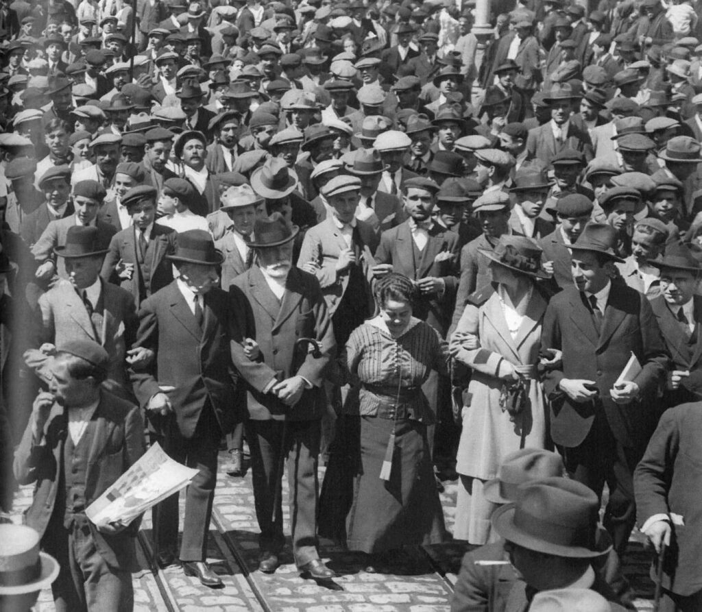 El Librito del PSOE – Manuel Recio Abad. manuel recio - El Librito del PSOE – Manuel Recio Abad.