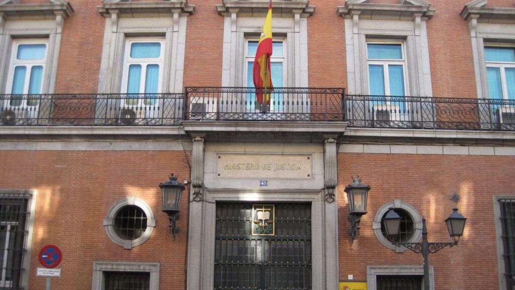 La Guerra de los Jueces – Manuel Recio Abad manuel recio - La Guerra de los Jueces – Manuel Recio Abad