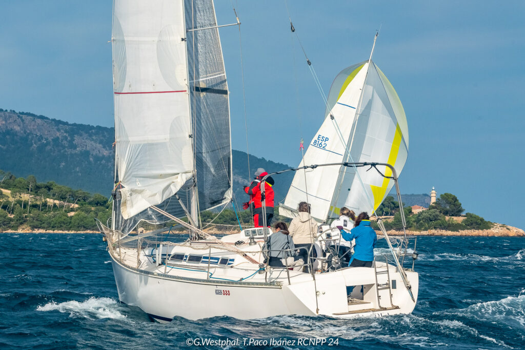 Cruceros y Clásicos compartirán el protagonismo del Trofeo Cormorán de Pollença trofeo cormor - Cruceros y Clásicos compartirán el protagonismo del Trofeo Cormorán de Pollença