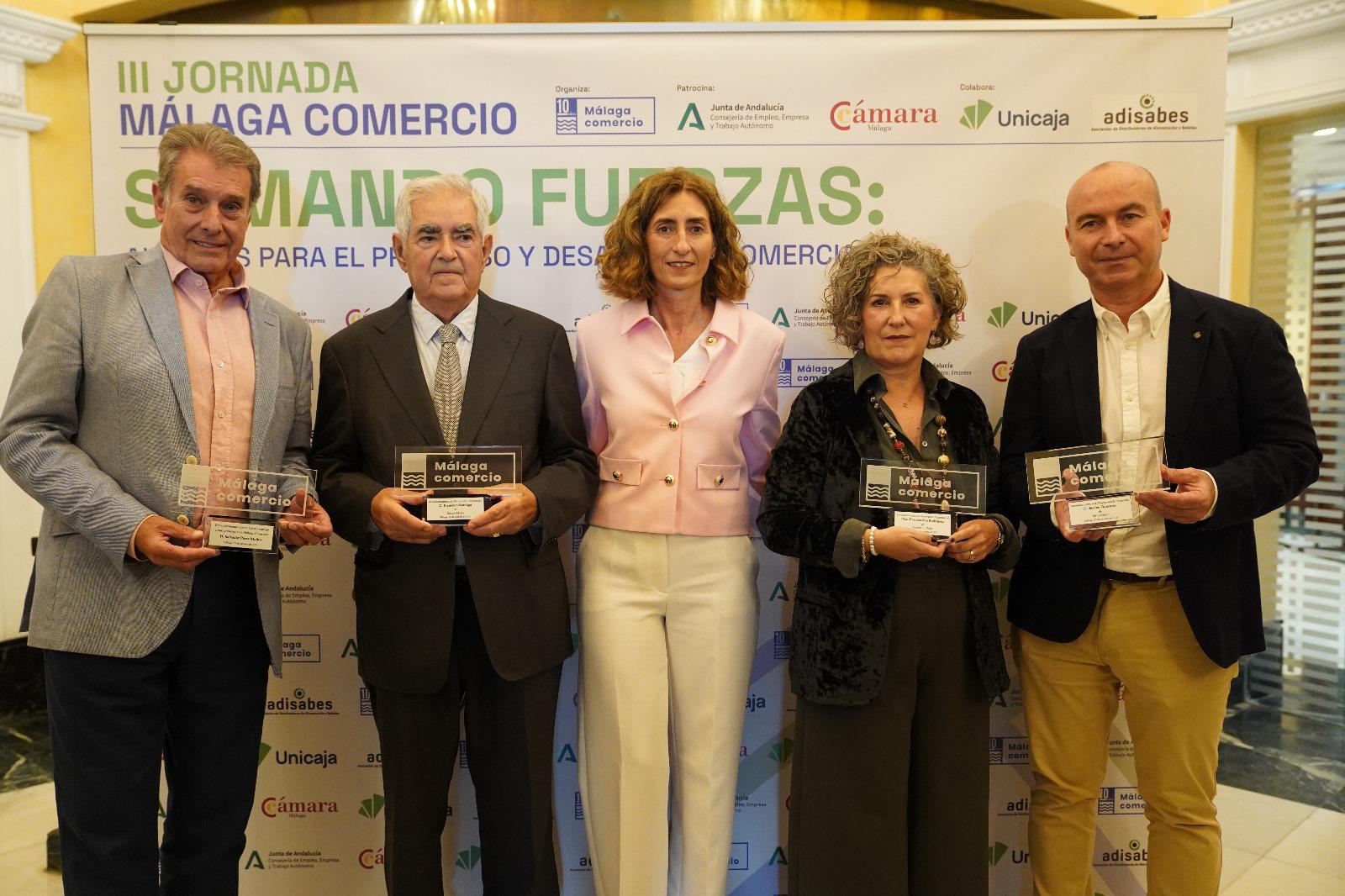 Málaga Comercio premia a Centro Moda, Mi Colchón y Aceites El Niño, por su trayectoria empresarial.