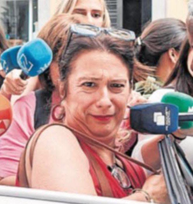 "La Máquina del Fango" estaba bajo la cama del jefe maquillado y vestido de Armani, que ocupa la Moncloa.