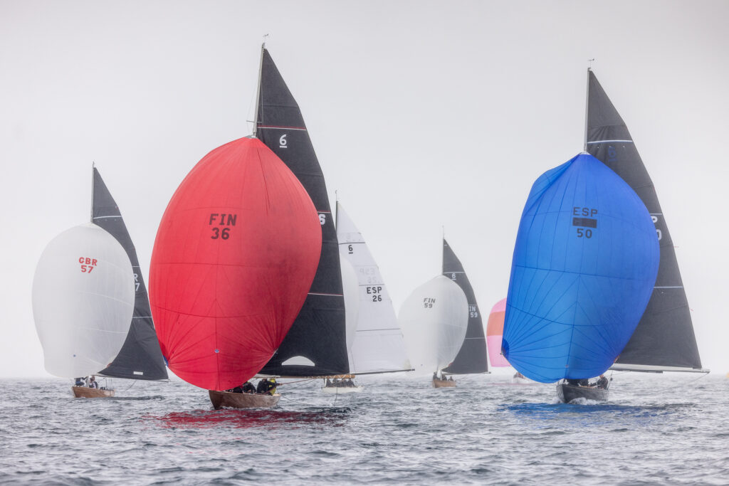 Sanxenxo corona a los campeones del décimo aniversario de la Regata Rey Juan Carlos – El Corte Inglés Máster sanxenxo regata - Sanxenxo corona a los campeones del décimo aniversario de la Regata Rey Juan Carlos – El Corte Inglés Máster