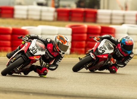 Ares Aragón brilla en su reaparición y conquista la Finetwork Series Cup en Zuera.