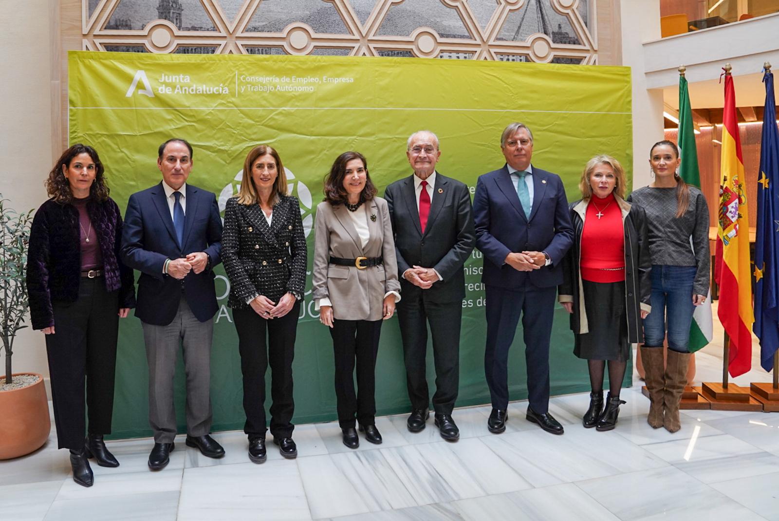 Navarro Hermanos, Apymer, Cerería Zalo y CAEA, galardonados en el Día del Comercio en Andalucía