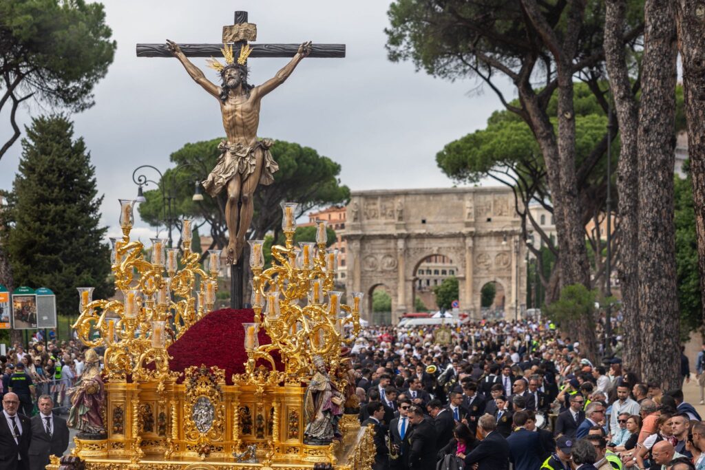 El Vaticano presentará en Málaga su primera ponencia sobre el Jubileo de las Cofradías y la Gran Procesión, de la mano de Monseñor Rino Fisichella laga jubileo - El Vaticano presentará en Málaga su primera ponencia sobre el Jubileo de las Cofradías y la Gran Procesión, de la mano de Monseñor Rino Fisichella