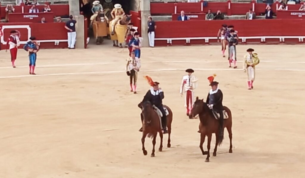 La Plaza de toros de Toledo, celebró la Corrida conmemorativa de su décimo aniversario de alternativa y a beneficio del hospital de parapléjicos de Toledo. toledo plaza - La Plaza de toros de Toledo, celebró la Corrida conmemorativa de su décimo aniversario de alternativa y a beneficio del hospital de parapléjicos de Toledo.