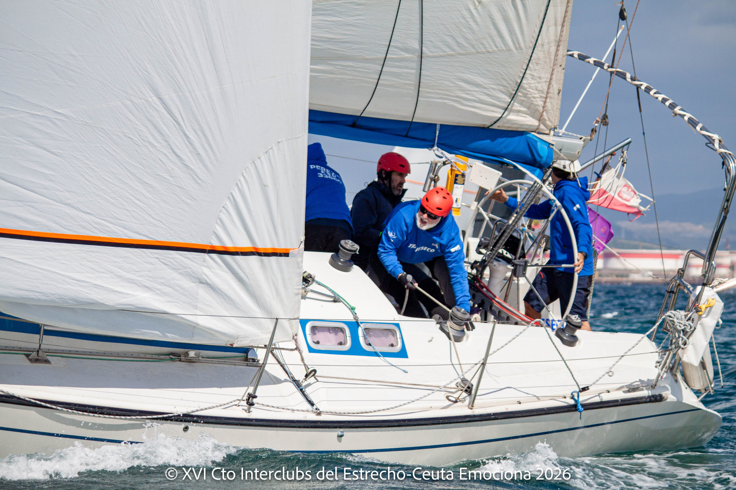 El viento y los chubascos endurecen la 4ª prueba del Campeonato Interclubs del Estrecho – Ceuta Emociona