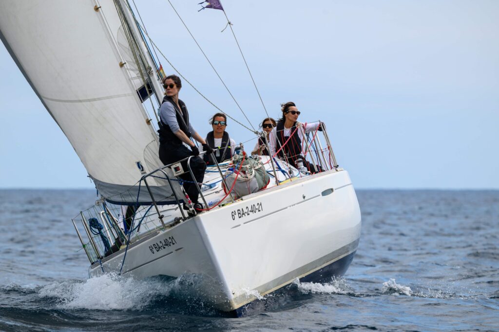 decidir regatas - La Regata Rei en Jaume y la Golden Cup Badalona decidirán el Circuito Regatas Ausmar 2026