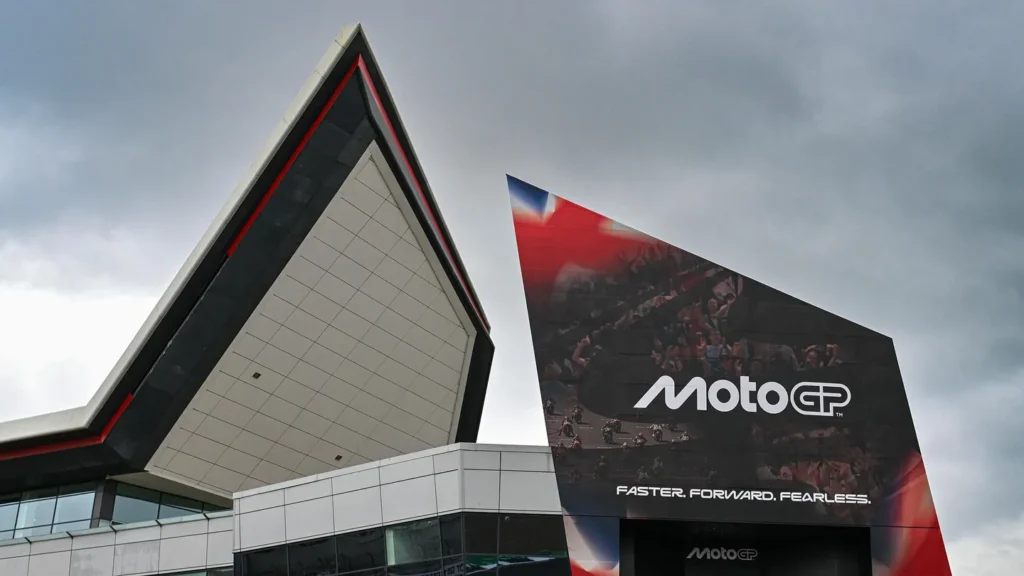 MotoGP y Silverstone amplían su alianza hasta 2028 motogp silverstone - MotoGP y Silverstone amplían su alianza hasta 2028