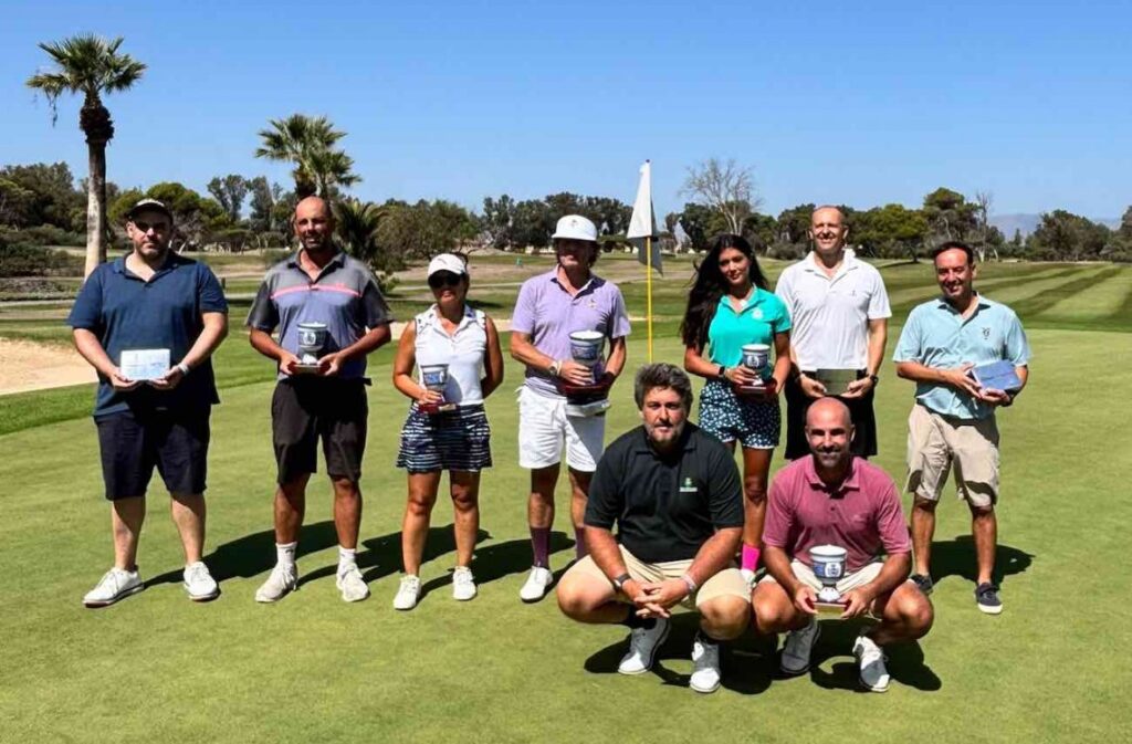 Jacobo Cestino y Lourdes Acasuso triunfan en el Circuito Mid Amateur en el Parador de Málaga Golf circuito amateur - Jacobo Cestino y Lourdes Acasuso triunfan en el Circuito Mid Amateur en el Parador de Málaga Golf