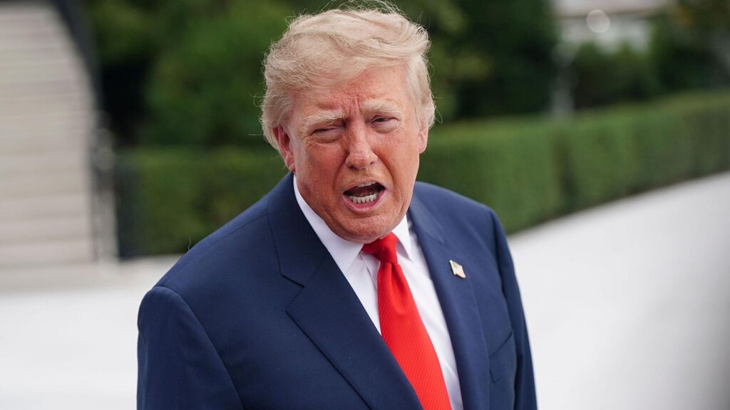 Trump: «Ha llegado el momento de que Ucrania tenga un nuevo presidente» trump presidente - Trump: «Ha llegado el momento de que Ucrania tenga un nuevo presidente»