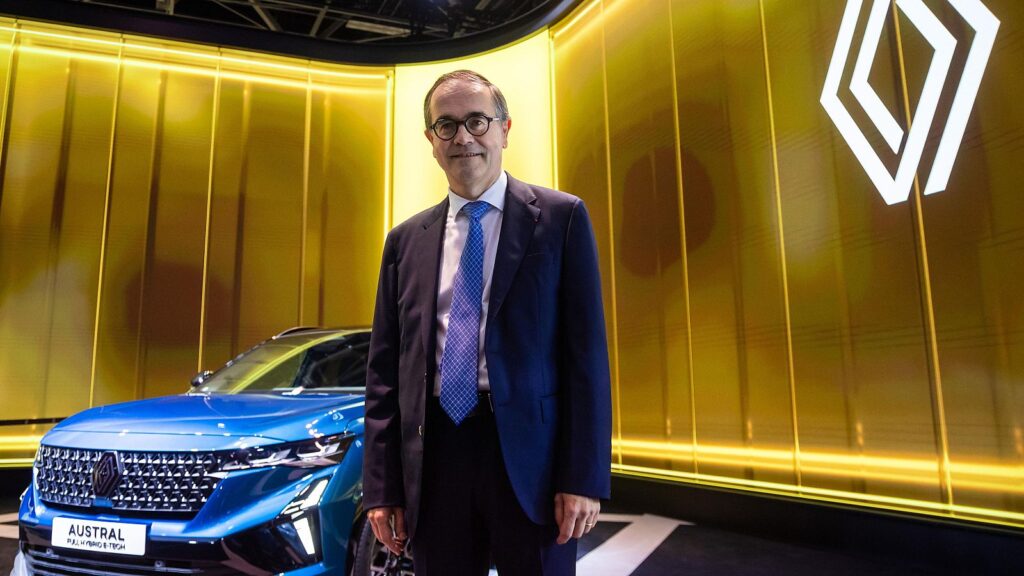 renault avisa - Renault avisa de que recortará 300.000 vehículos en Europa si la UE no flexibiliza los objetivos de emisiones para 2030